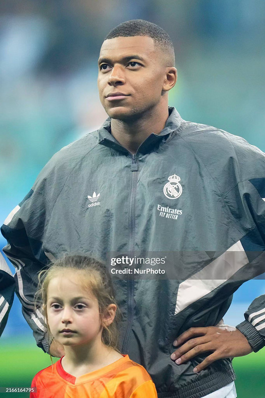 2024 Real Madrid Trefoil Windbreaker Spring and Autumn Set Retro