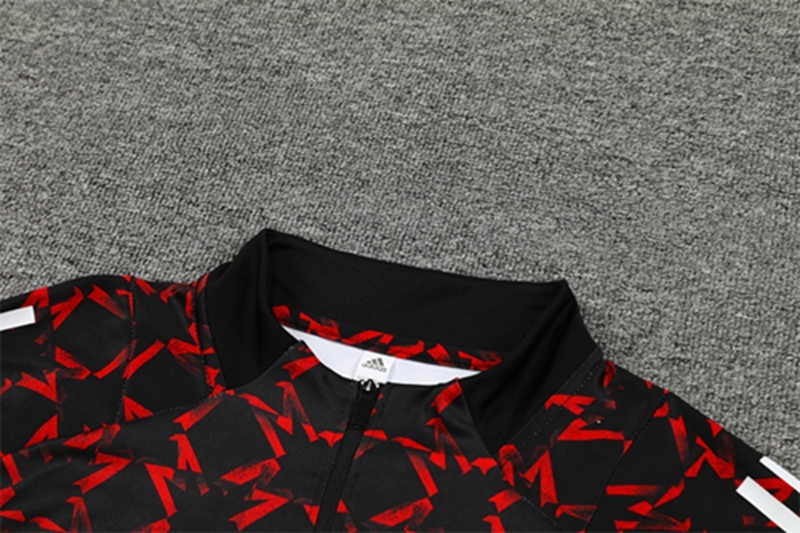 2024-25 Manchester United Red and Black Long Sleeve Training Suit