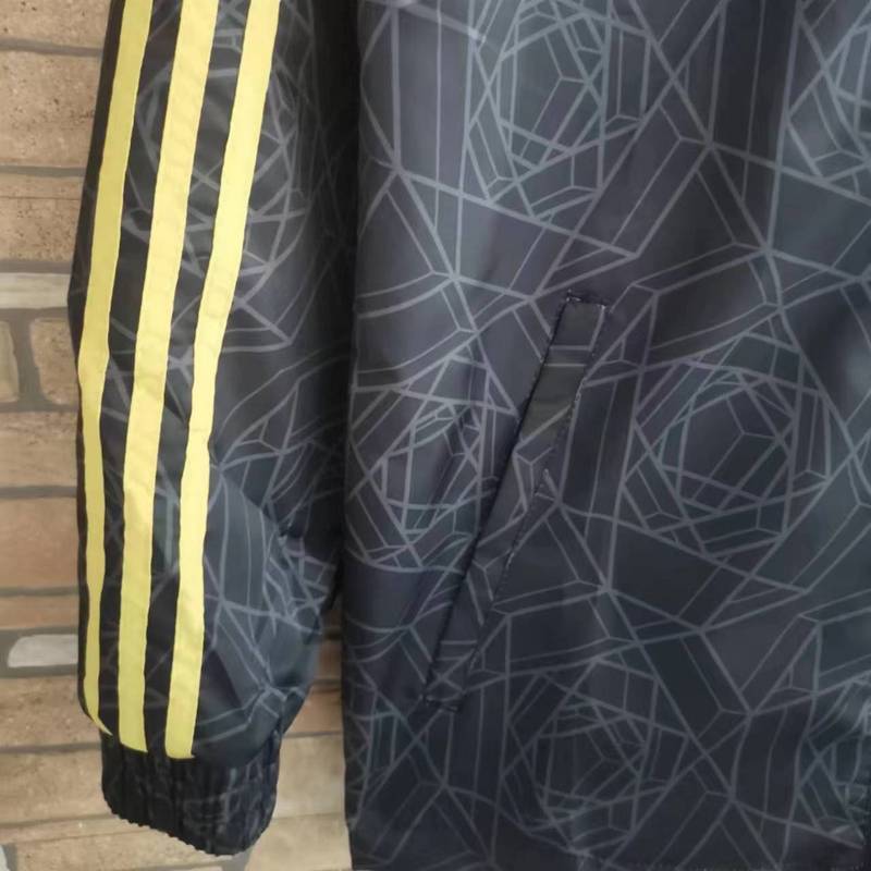 Windbreaker Manchester United