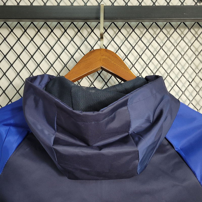 23-24 Windbreaker Bayern Munchen