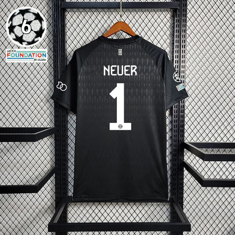2023-24 Bayern Munchen goalkeeper Football jersey
