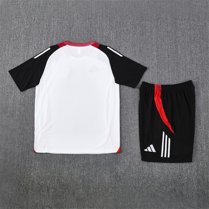 2024-25 Manchester United short-sleeved training suit