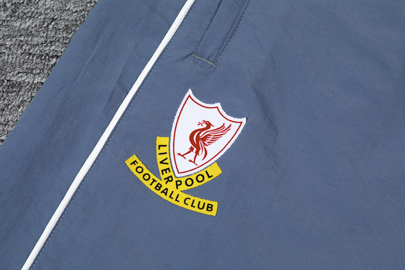 Player Retro Liverpool Windbreaker Kit