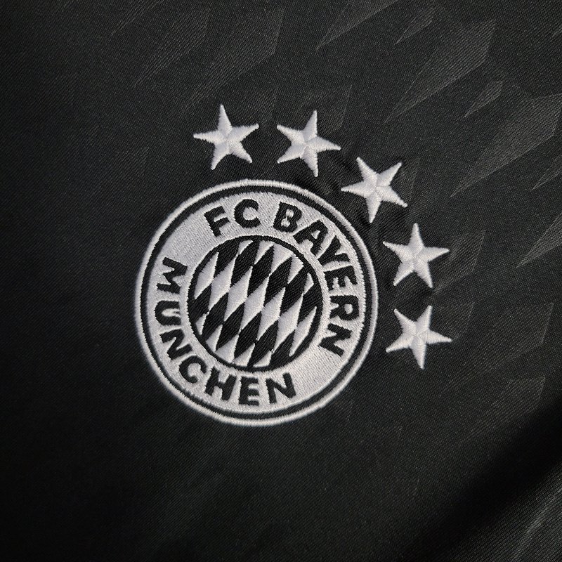 2023-24 Bayern Munchen goalkeeper Football jersey