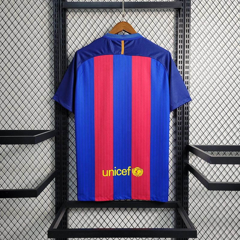 Retro 2016-2017 Barcelona Home MESSI PIQUE XAVI A.INISTA SUAREZ NEYMAR JR Football jersey retro 17