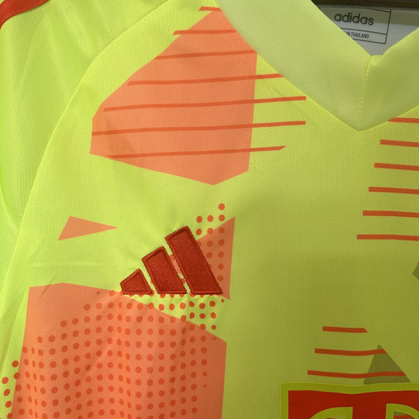 2024-25 Bayern Munchen Goalkeeper Football jersey