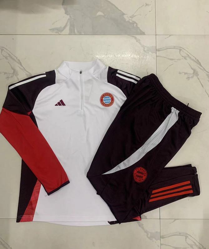 2024-25 Bayern Munchen half pull training suit jersey set