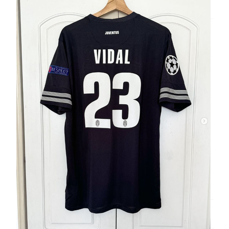 Retro 2012-13 Juventus away football jersey Retro