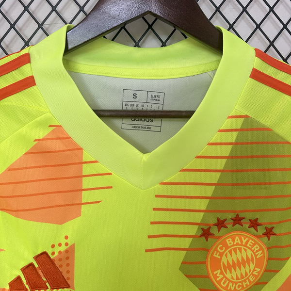 2024-25 Bayern Munchen Goalkeeper Football jersey