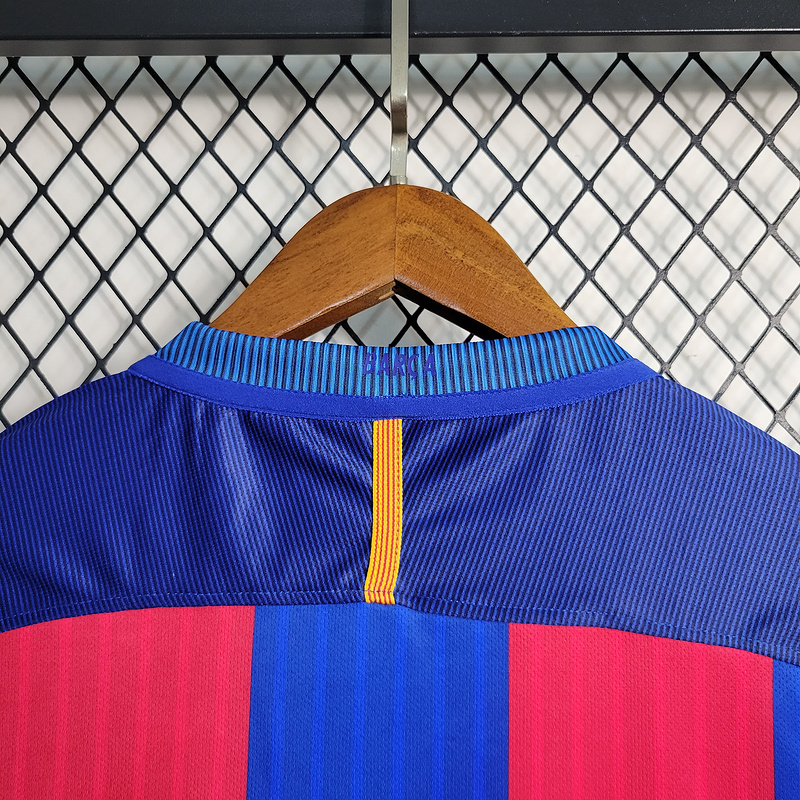 Retro 2016-2017 Barcelona Home MESSI PIQUE XAVI A.INISTA SUAREZ NEYMAR JR Football jersey retro 17