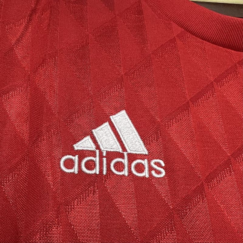 Retro 2010-11 Liverpool Home Football jersey retro