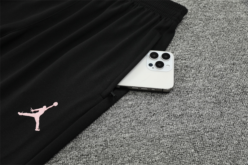 2024-25 PSG Jordan Paris Black with Pink 【Player】 Long Sleeve Training Suit
