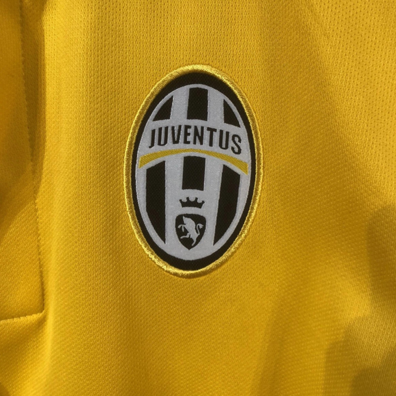 Retro 2013-14 Juventus Away Football jersey retro