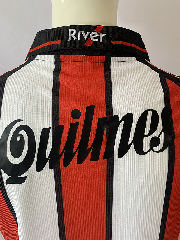 Retro 2000-02 River Plate Away Football Jersey retro