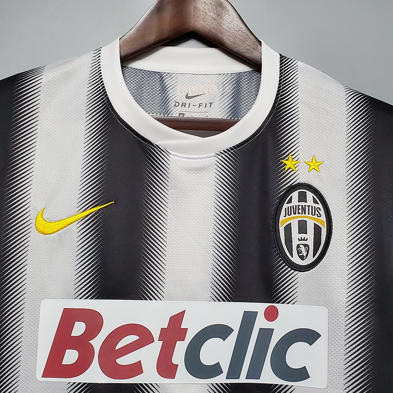 Retro 2011-12 Juventus home PIRLO DEL PIERO PEPE IAQUINTA Football jersey retro