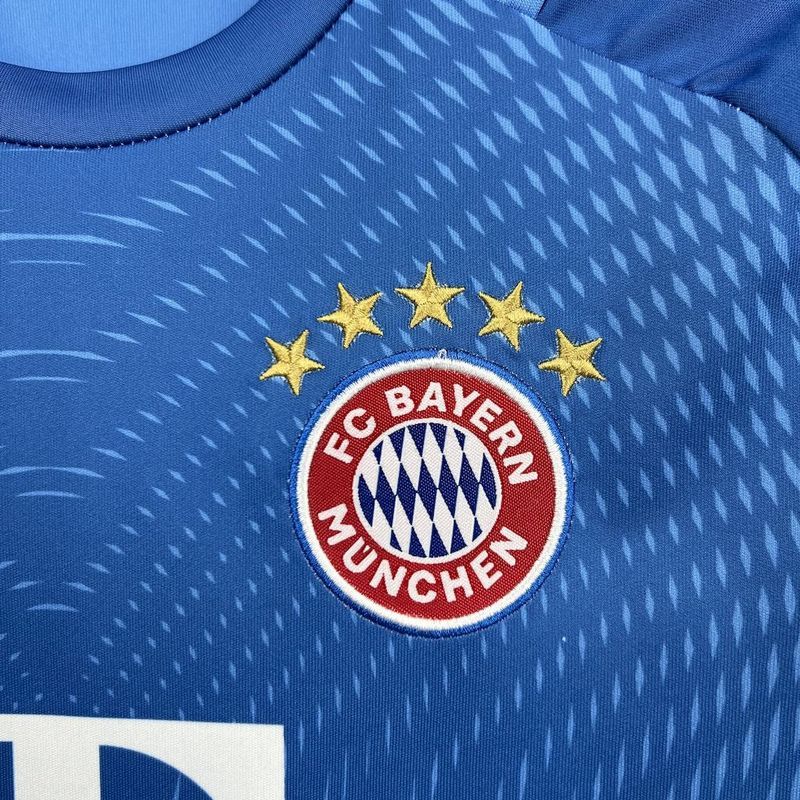 2025-26 Bayern Munchen Green Goalkeeper Kids Football jersey