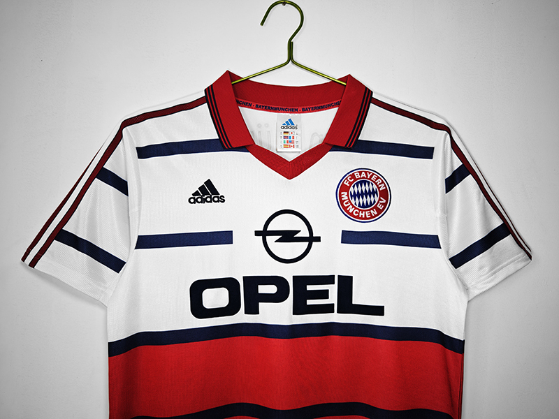 Retro 1998-00 Bayern Munchen away Football jersey