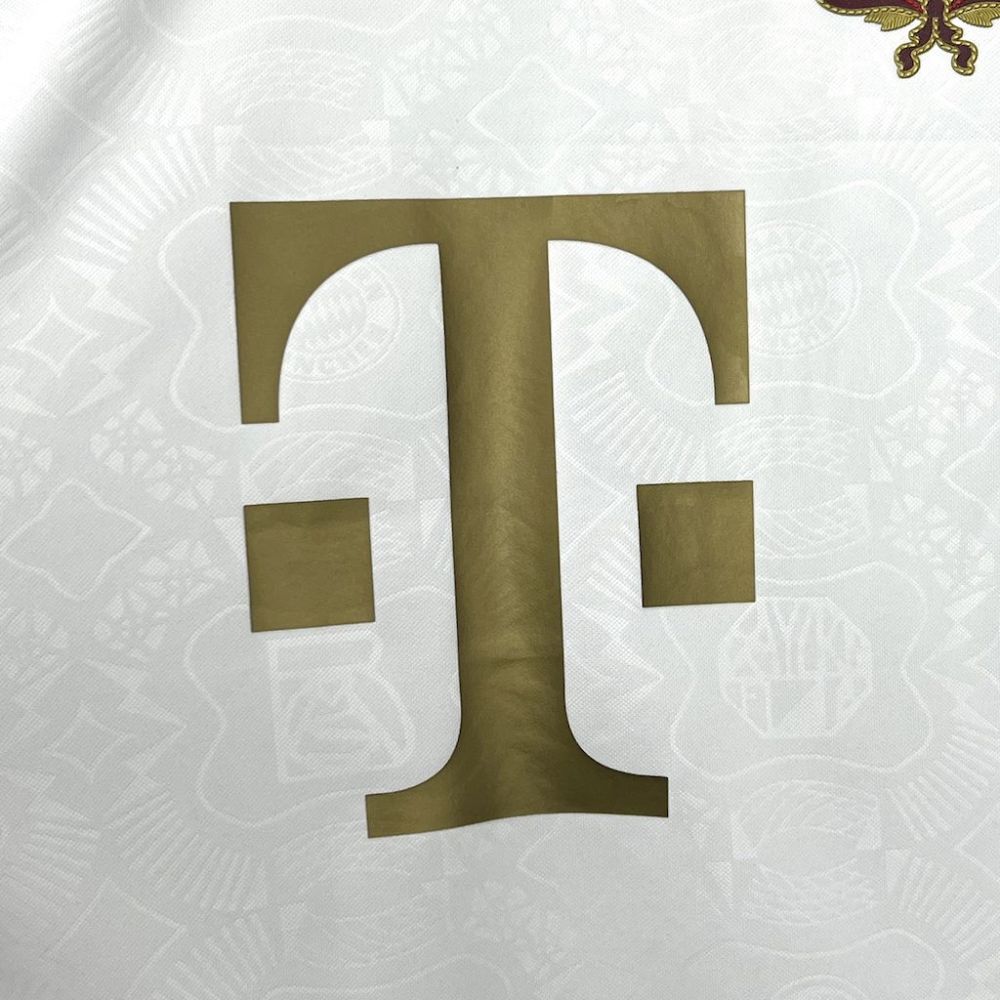 2024-25 Bayern Munchen 125th Anniversary White Away Football Jersey