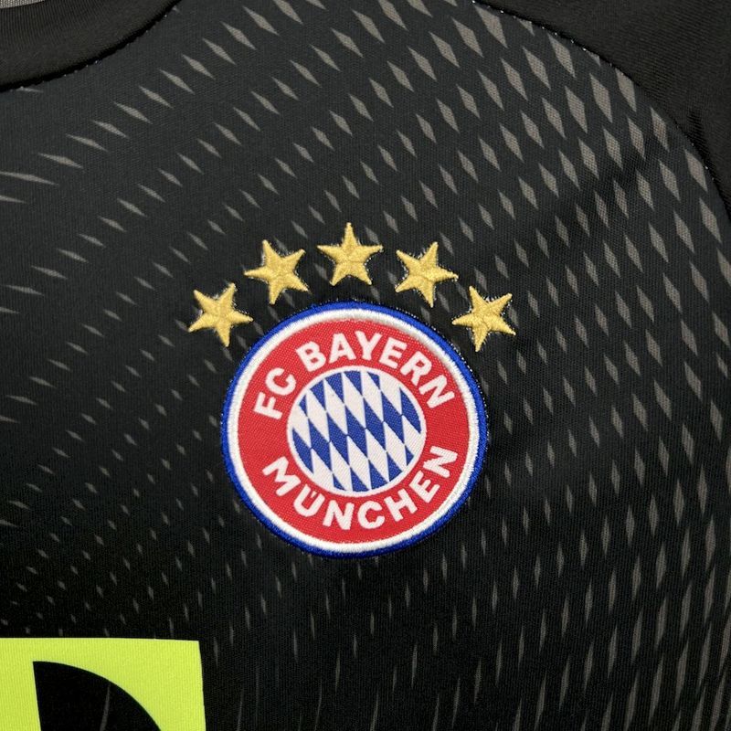 2025-26 Bayern Munchen Blackn Goalkeeper Kids Football jersey