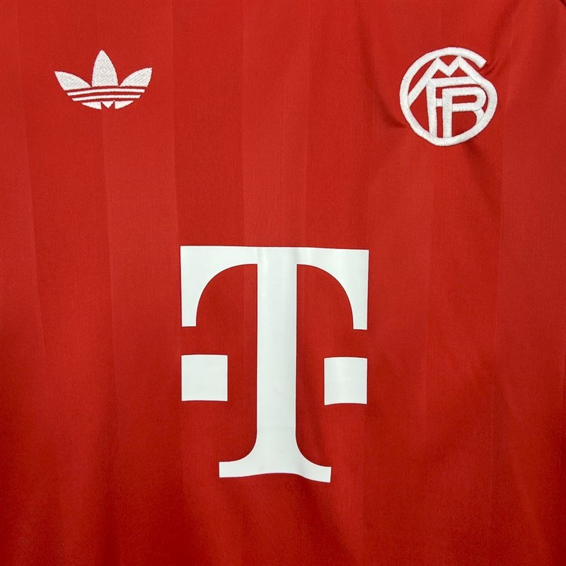 2025-26 Bayern Munchen season Football jersey