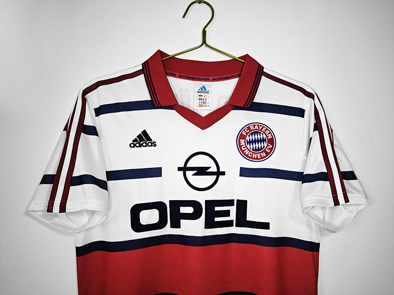Retro 1998-00 Bayern Munchen away Football jersey