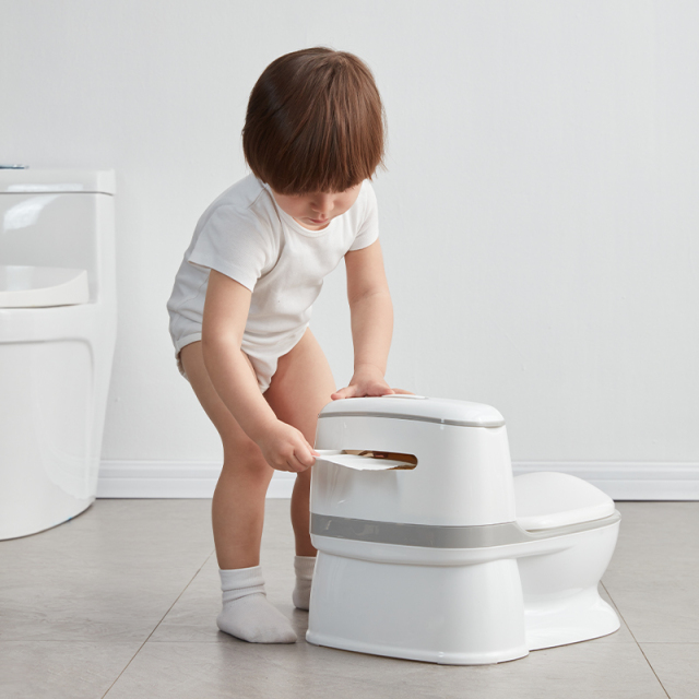 Gromast Infant Potty Trainer GT065 Wholesale Supplier | Bulk Potty Training Seat Stock