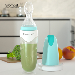 Gromast Silicone Squeeze Feeder GT030 Wholesale Supplier | Bulk Food Dispensing Spoon Stock