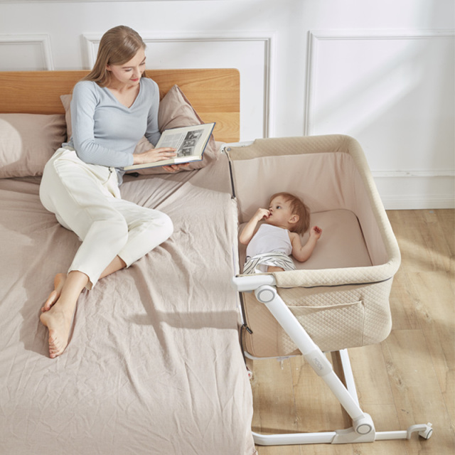 Gromast Foldable Baby Bedside Sleeper GT040 Wholesale Supplier | Bulk Co-Sleeper Stock