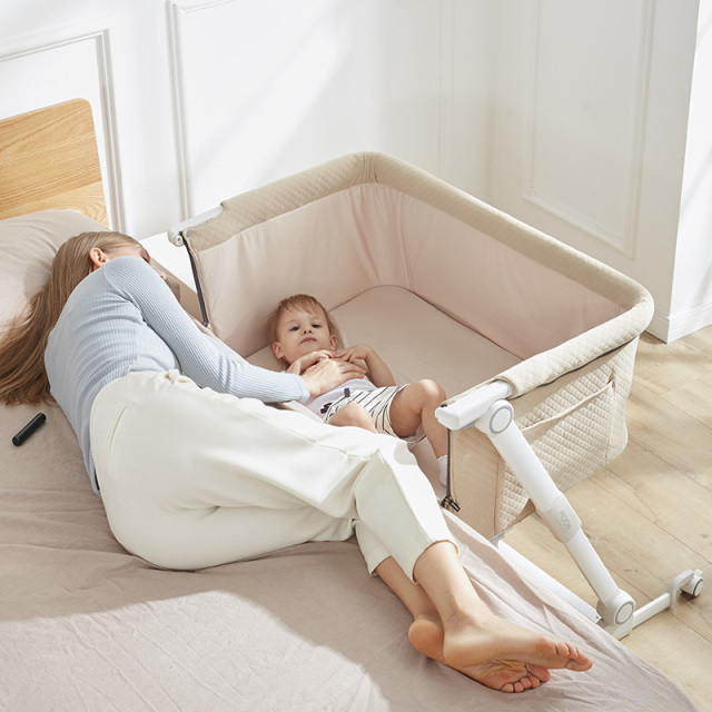 Gromast Foldable Baby Bedside Sleeper GT040 Wholesale Supplier | Bulk Co-Sleeper Stock