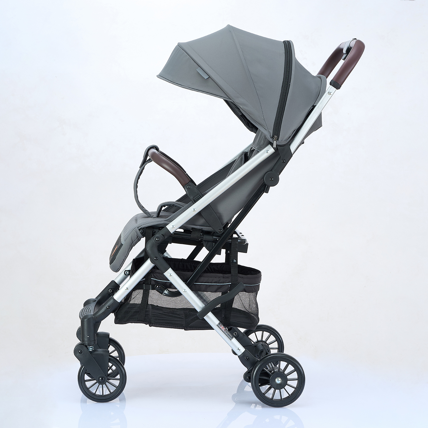 One-hand Folding ODM Compact Baby Stroller Travel System