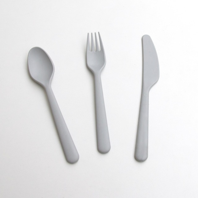 Biodegradable PLA Adult knife/fork/spoon,Ningbo YoungHome Houseware Co., Ltd.,New favorite for outdoor picnics and family parties