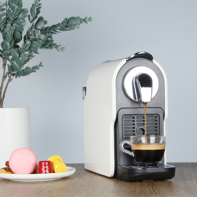 Automatic coffee machine capsule coffee machine home Italian compatible Nespress coffee capsule source direct supply,Ningbo YoungHome Houseware Co., Ltd.,Fully automatic capsule coffee machine source factory