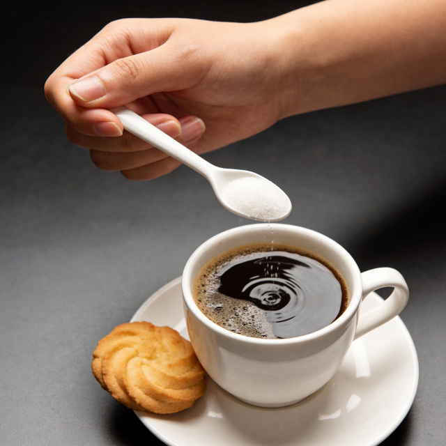 Biodegradable PLA Adult knife/fork/spoon,Ningbo YoungHome Houseware Co., Ltd.,New favorite for outdoor picnics and family parties