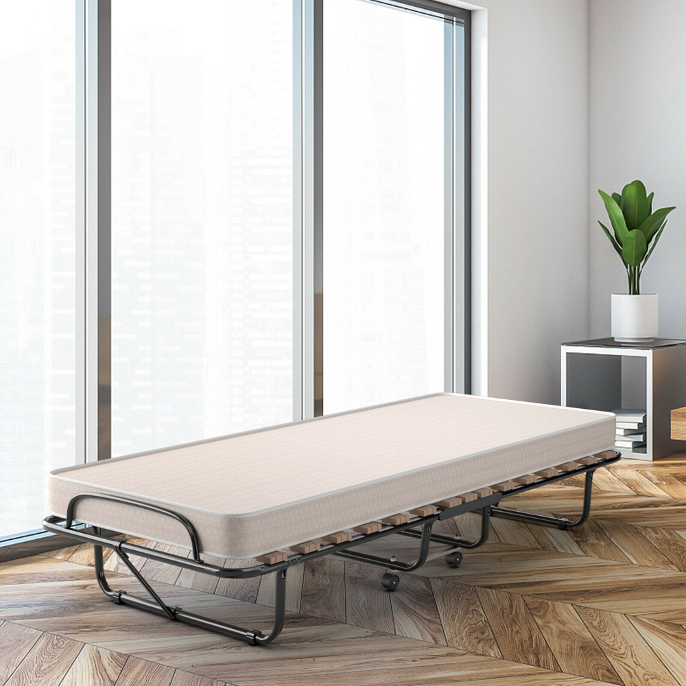 Cama plegable para invitados adicionales con colchón de espuma viscoelástica fabricada en Italia