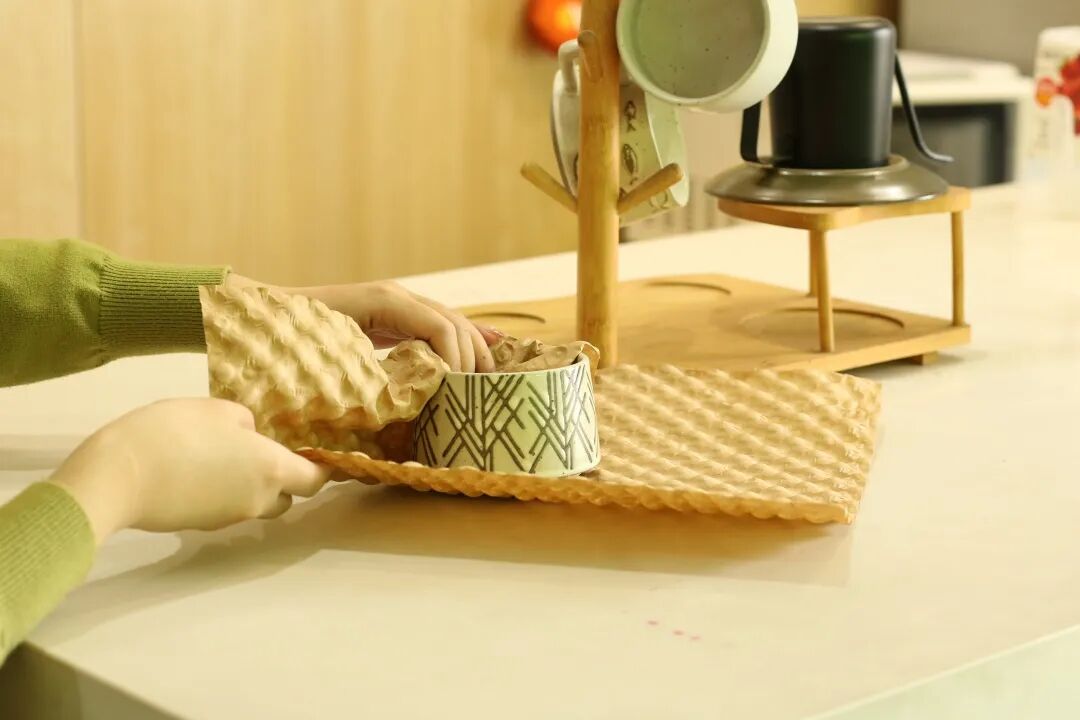 Mengapa PaperEZ Gelembung Kertas Membentuk Masa Depan Pembungkusan Perlindungan