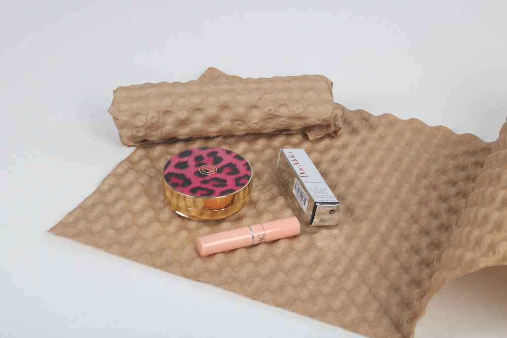 Bagaimana Memilih Pembungkusan Kusyen Kertas yang Tepat untuk Barangan Anda?