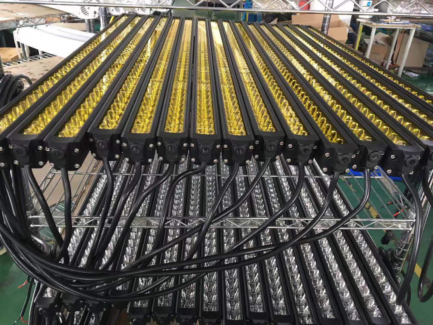 Single Row LED Light Bar E48 Series Length From 12 inch to 52 inch available With Red/Blue/Yellow Drl