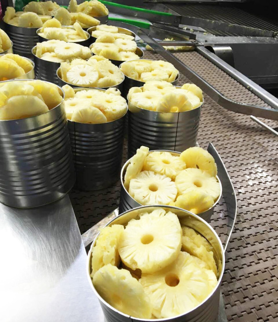 Canned pineapple