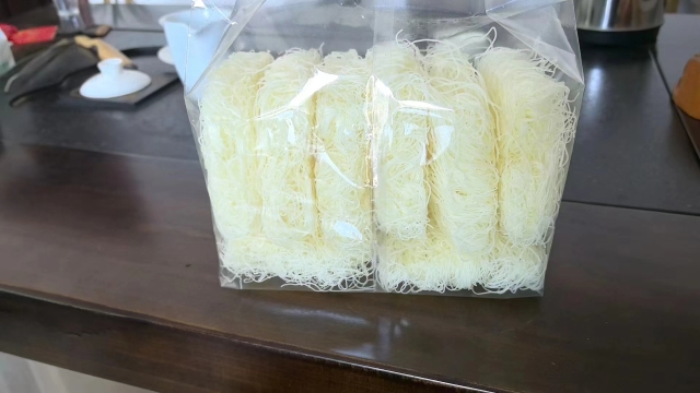 Hsinchu rice noodles rice vermicelli OEM