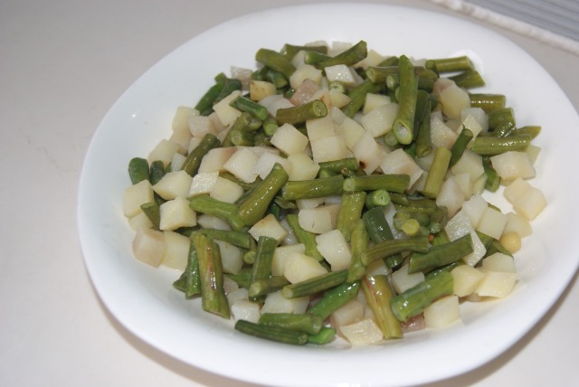 Canned mixed vegetables