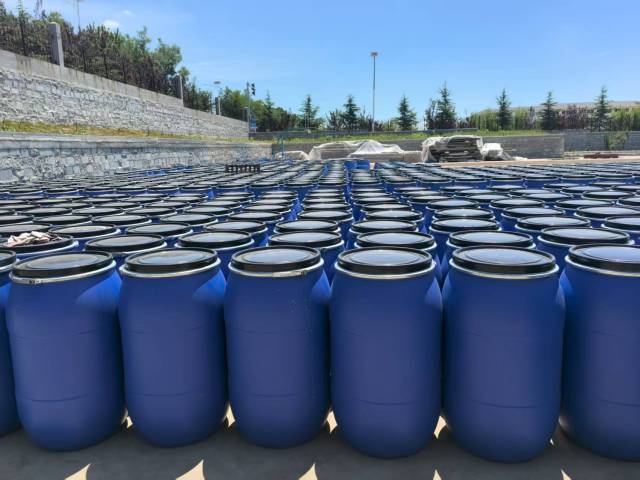 SO2 cherry in barrels