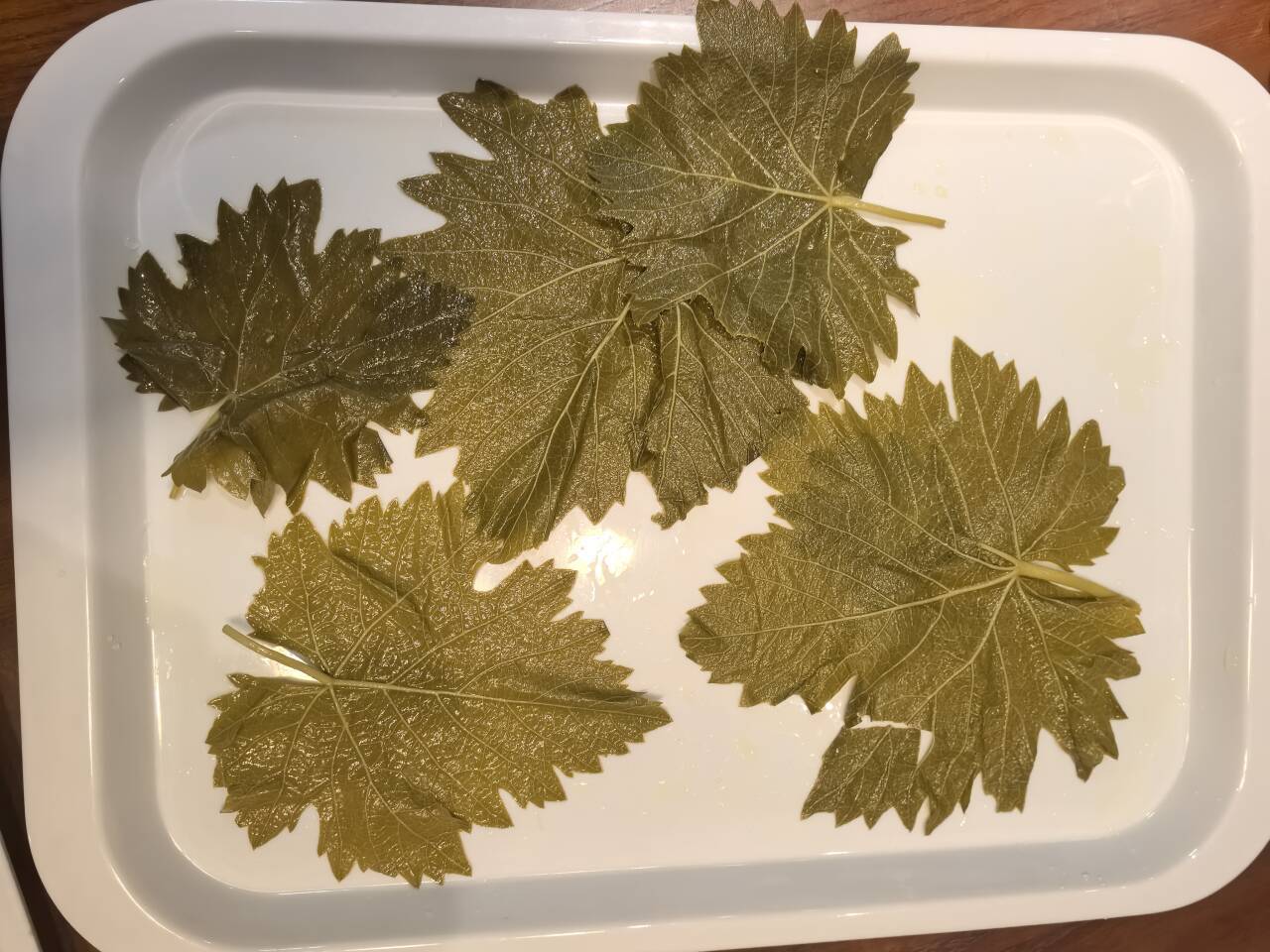 Grape leaves in drum 350kg