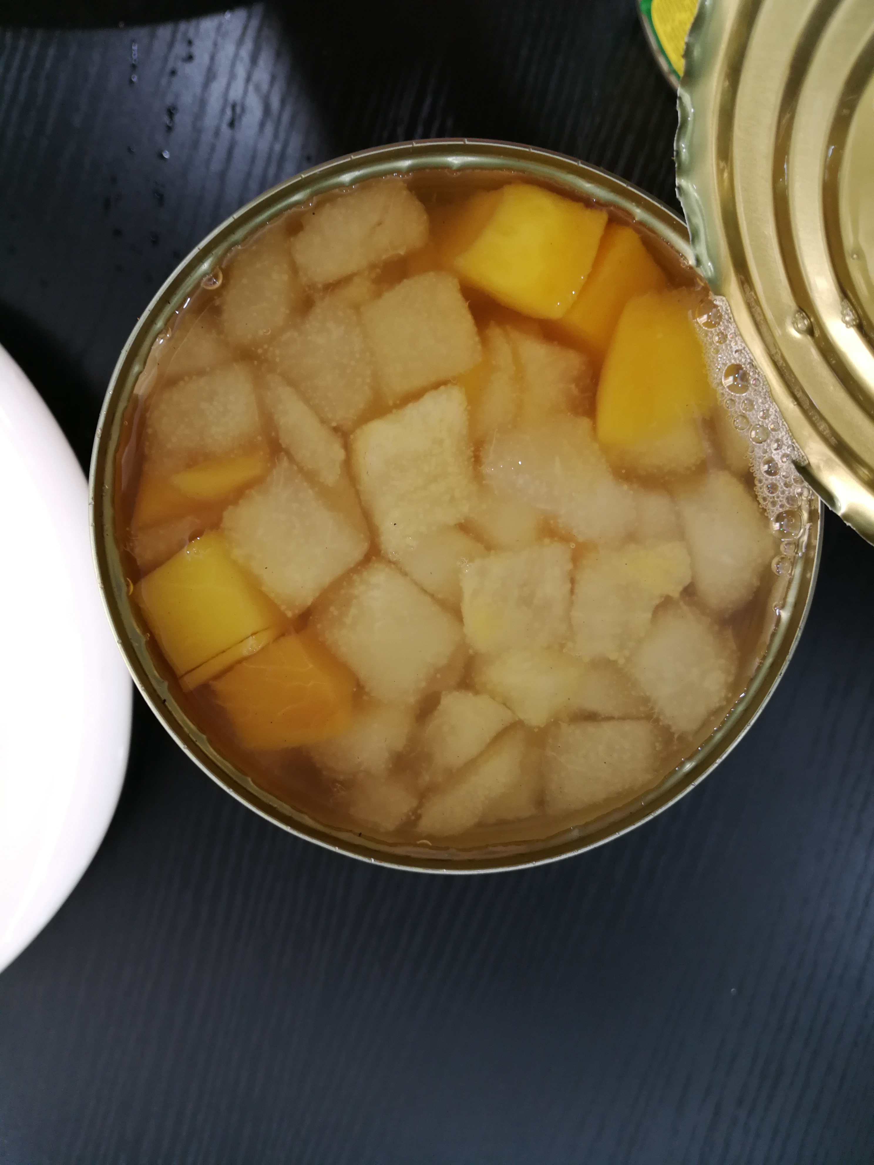 Canned Fruit Cocktail