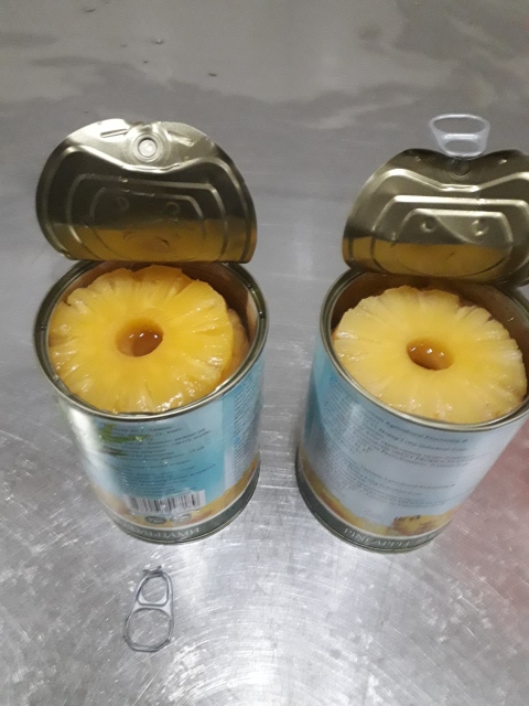 Canned pineapple