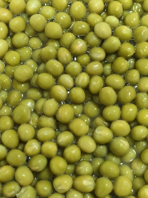 Canned green peas