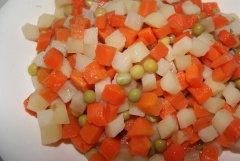 Canned mixed vegetables