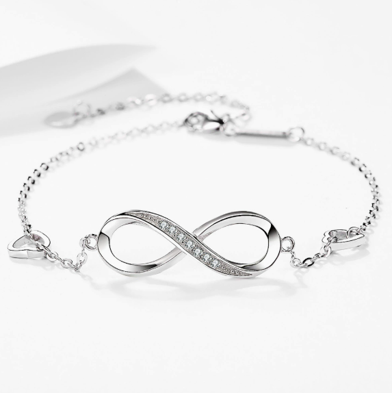 Popular 925 sterling silver unlimited 8-character bracelet women's European and American fashion light luxury niche high-end bracelet, niche summer versatile collarbone chain