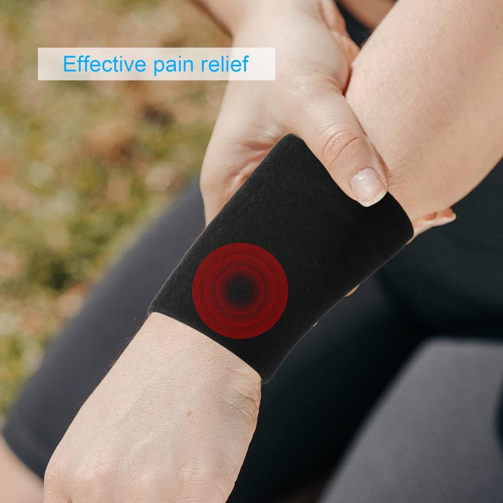 Tankye 1 Pair Compression Wrist Sleeve Nylon Brace Wraps Supports Elastic Wristbands for Wrist Protect Pain Relief in Typing Running Basketball Volleyball Golf Playing (Black)