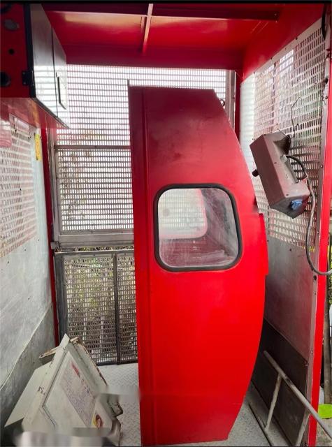 Tower Cranes,TW Dual-Cage Construction Hoist Elevator SC200/200 | Modular Design, High-efficiency Building Hoist | Factory Direct Supply