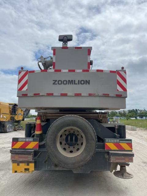 Tower Cranes,Cheap Used Zoomlion 35tons  Truck Crane 25ton Construction Machinery Spare Parts High Quality Original Engine Parts kato 50ton